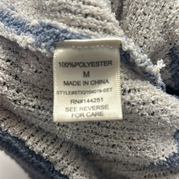 Unbranded Soft Powder Blue with White Stars Womens size Medium Elastic waist - Picture 4 of 6